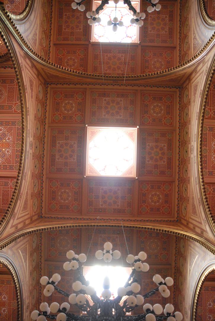 synagogue ceiling