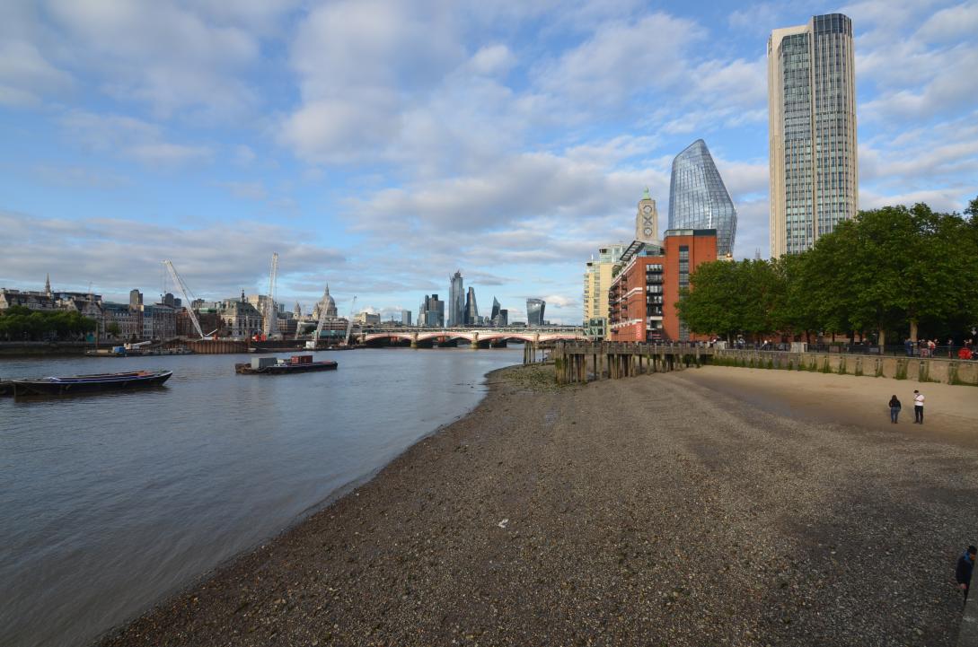 View over river Thames west /